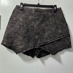 NWT Women's Black Shorts Skort
